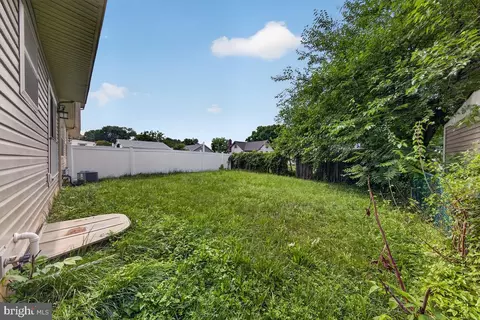 Exterior - 4 Tyrone Ave, New Castle, DE 19720 photo 4 of 14