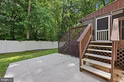 Exterior - 915 Rue Madora Dr, Bear, DE 19701 photo 3 of 5