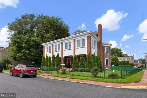 Exterior - 166 E 2nd, New Castle, DE 19720 photo 6 of 16
