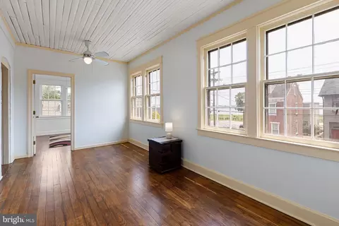 Entry Way - 166 E 2nd, New Castle, DE 19720 photo 5 of 8