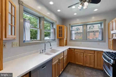 Kitchen - 166 E 2nd, New Castle, DE 19720 photo 1 of 2