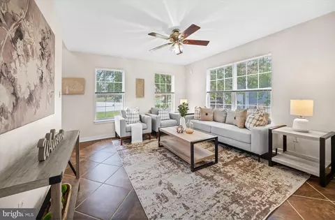 Living - 108 Paddock Dr, Newark, DE 19711 photo 1 of 3