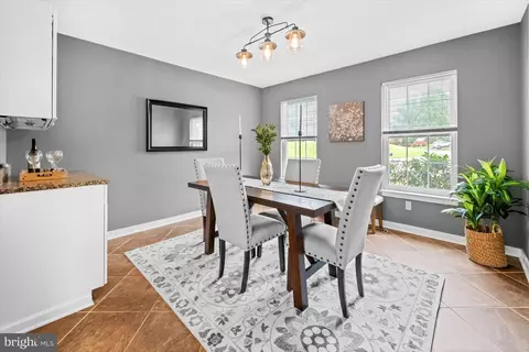 Dining - 108 Paddock Dr, Newark, DE 19711 photo 3 of 3