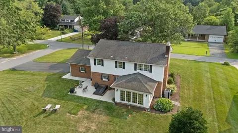 View/Area - 133 Carlotta Dr, Bear, DE 19701 photo 6 of 7