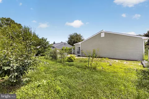 Exterior - 149 Melodic Dr, Newark, DE 19713 photo 3 of 10