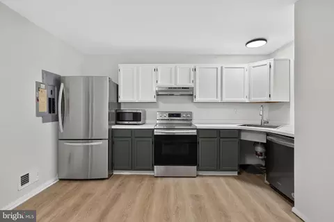 Kitchen - 149 Melodic Dr, Newark, DE 19713 photo 1 of 1