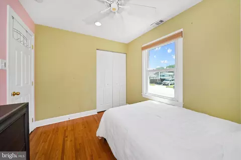 Bedroom - 129 Scottfield Dr, Newark, DE 19713 photo 2 of 6