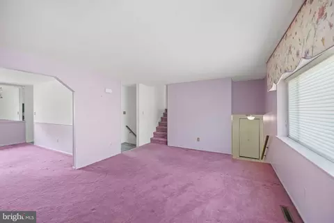 Living - 6 Worthy Down Ave, Bear, DE 19701 photo 1 of 2