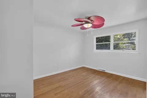 Other - 55 E Cherokee Dr, Newark, DE 19713 photo 10 of 12