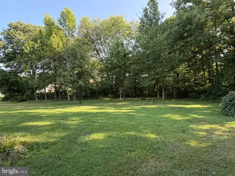 Exterior - 128 Willamette Dr, Bear, DE 19701 photo 6 of 7