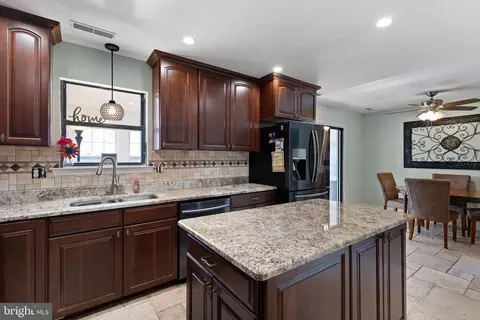 Kitchen - 177 Rhythm Ct, Newark, DE 19713 photo 2 of 2