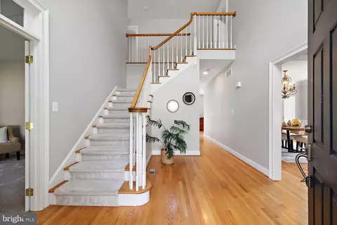 Entry Way - 11 Devonshire Ct, Wilmington, DE 19807 photo 2 of 4
