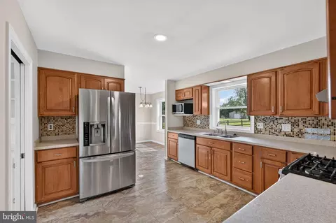 Kitchen - 408 Commodore Dr, Middletown, DE 19709 photo 1 of 4