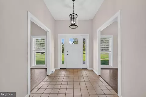 Entry Way - 408 Commodore Dr, Middletown, DE 19709 photo 2 of 3