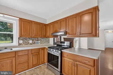 Kitchen - 408 Commodore Dr, Middletown, DE 19709 photo 4 of 4