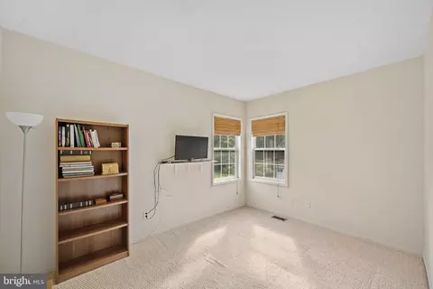 Bedroom - 27 Whirlaway Dr, Bear, DE 19701 photo 1 of 7