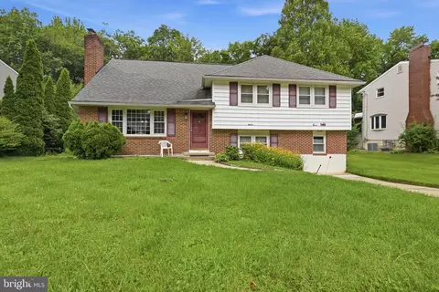 11 Sturbridge Dr, Wilmington, DE 19810