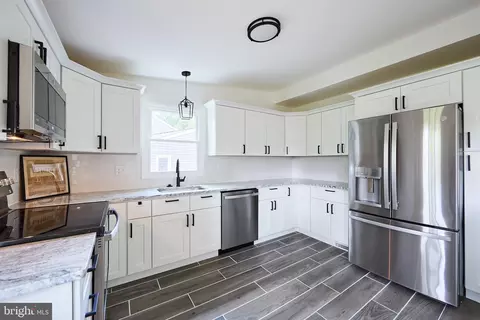 Other - 48 E Cherokee Dr, Newark, DE 19713 photo 1 of 11