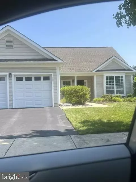 100 Dawn Ct, Middletown, DE 19709