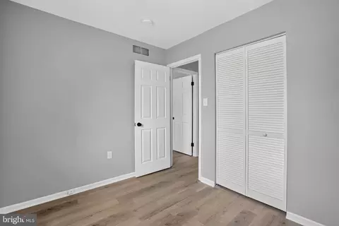 Entry Way - 5 Dorsey Ln, Bear, DE 19701 photo 7 of 8
