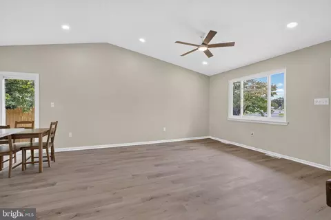 Living - 5 Dorsey Ln, Bear, DE 19701 photo 1 of 4