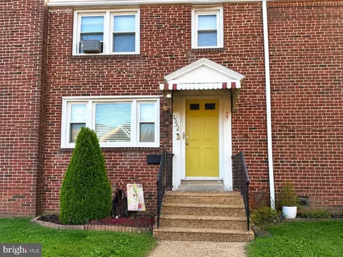 1552 Clayton Rd, Wilmington, DE 19805