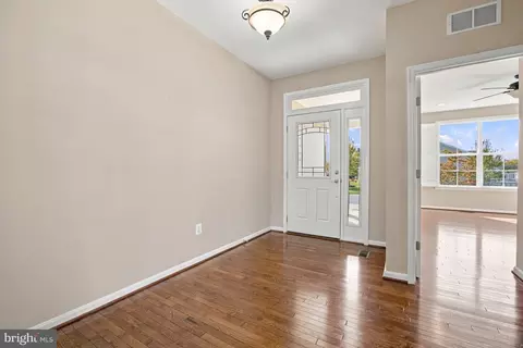 Entry Way - 171 Silver Maple Rd, Middletown, DE 19709 photo 2 of 5