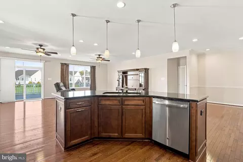 Kitchen - 171 Silver Maple Rd, Middletown, DE 19709 photo 3 of 4