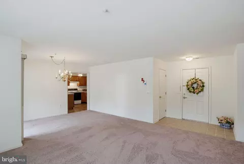 Living - 2101 Independence Way, Newark, DE 19713 photo 2 of 4