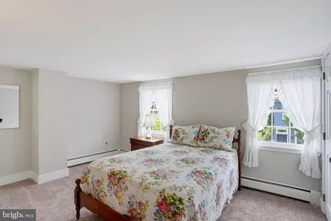 Bedroom - 39 E 4th St, New Castle, DE 19720 photo 1 of 6