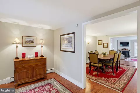 Entry Way - 39 E 4th St, New Castle, DE 19720 photo 1 of 3