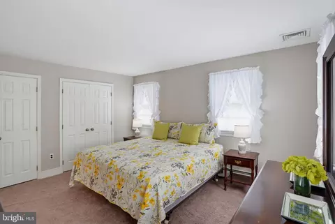 Bedroom - 39 E 4th St, New Castle, DE 19720 photo 6 of 6