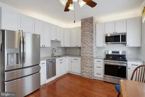 Kitchen - 39 E 4th St, New Castle, DE 19720 photo 1 of 1