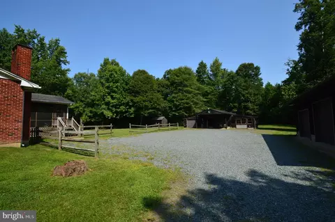 Exterior - 307 Ratledge Rd, Townsend, DE 19734 photo 6 of 21