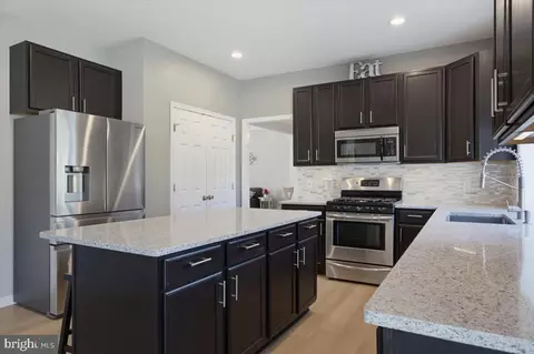 Kitchen - 116 E Minglewood Dr, Middletown, DE 19709 photo 2 of 2