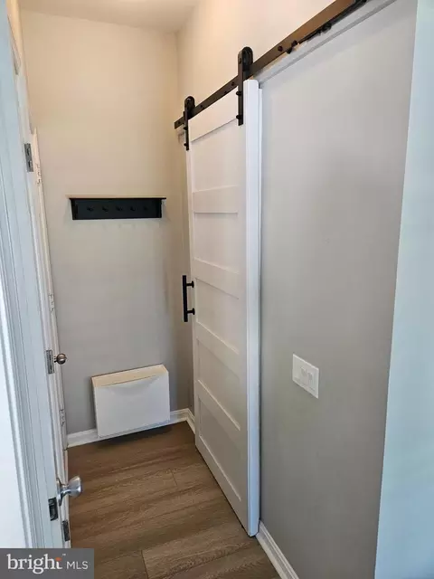 Entry Way - 116 E Minglewood Dr, Middletown, DE 19709 photo 9 of 10