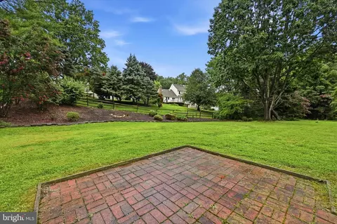 Exterior - 4 Moss Ct, Newark, DE 19711 photo 2 of 4