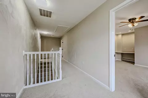 Entry Way - 24 Keller Rd, Newark, DE 19713 photo 7 of 7