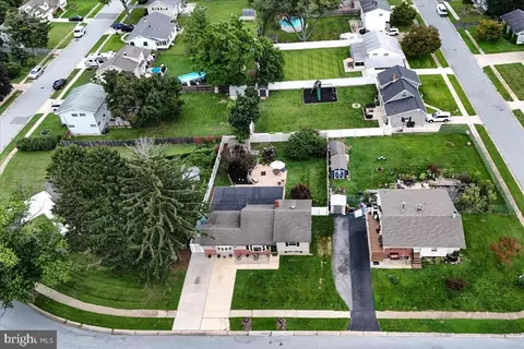 View/Area - 19 Lynch Farm Dr, Newark, DE 19713 photo 3 of 5