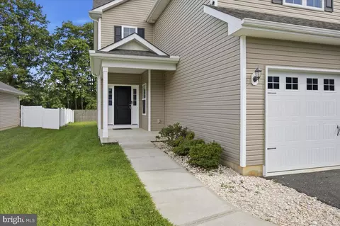 Entry Way - 602 Main St, Townsend, DE 19734 photo 1 of 11