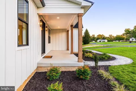 Exterior - 415 Marcus Rd, Middletown, DE 19709 photo 4 of 14