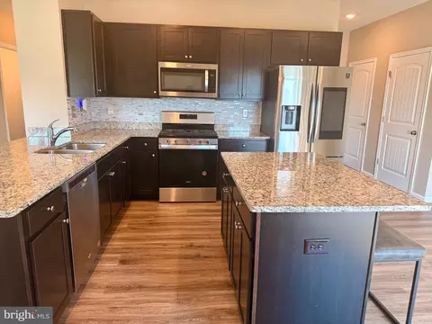 Kitchen - 1245 Pimpernell Path, Middletown, DE 19709 photo 2 of 2