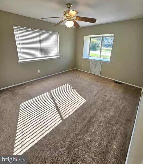 Bedroom - 301 Cobble Crk, Newark, DE 19702 photo 1 of 1