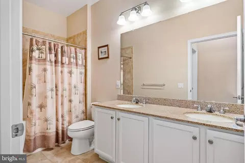 Bath - 113 E Main St #207, Newark, DE 19711 photo 2 of 2
