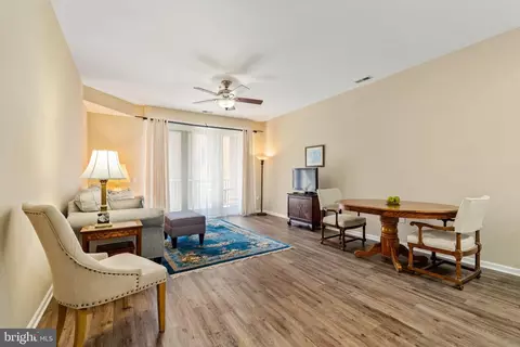 Living - 113 E Main St #207, Newark, DE 19711 photo 1 of 2