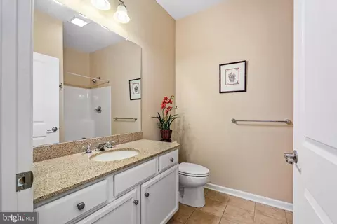 Bath - 113 E Main St #207, Newark, DE 19711 photo 1 of 2