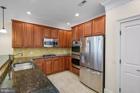 Kitchen - 113 E Main St #203, Newark, DE 19711 photo 3 of 5