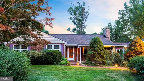 1822 Foulk Rd, Wilmington, DE 19810