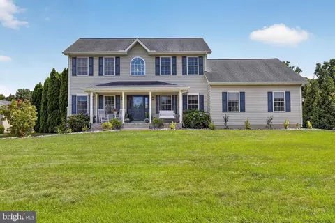 Exterior - 419 Skyview Dr, Middletown, DE 19709 photo 2 of 21