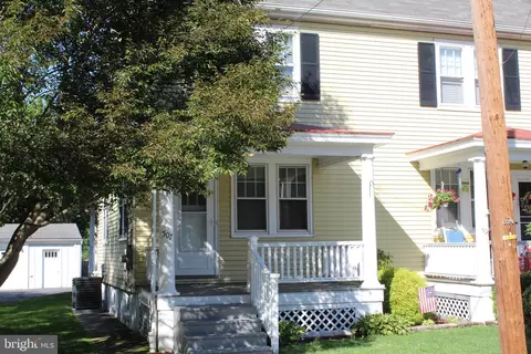 507 Tremont St, New Castle, DE 19720